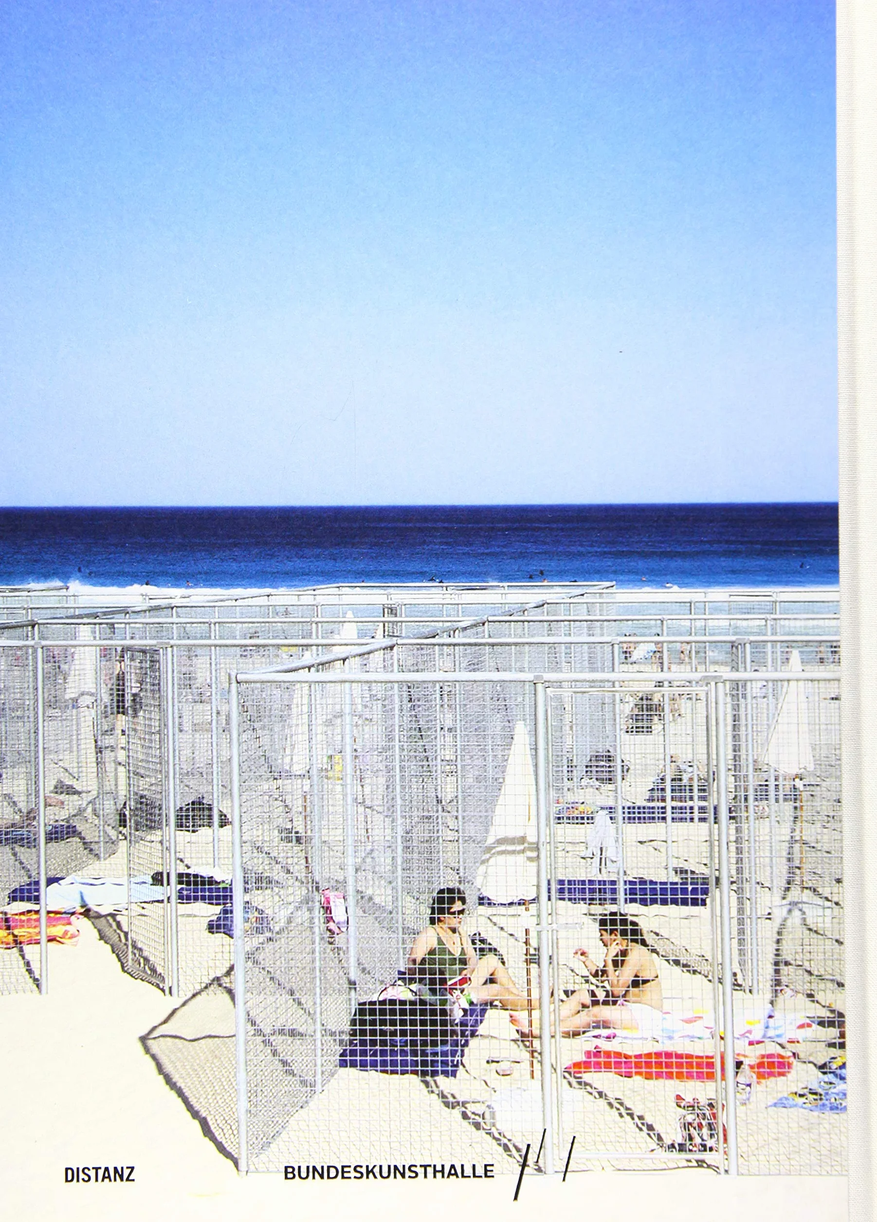 Gregor schneider /anglais/allemand: Wall before Wall