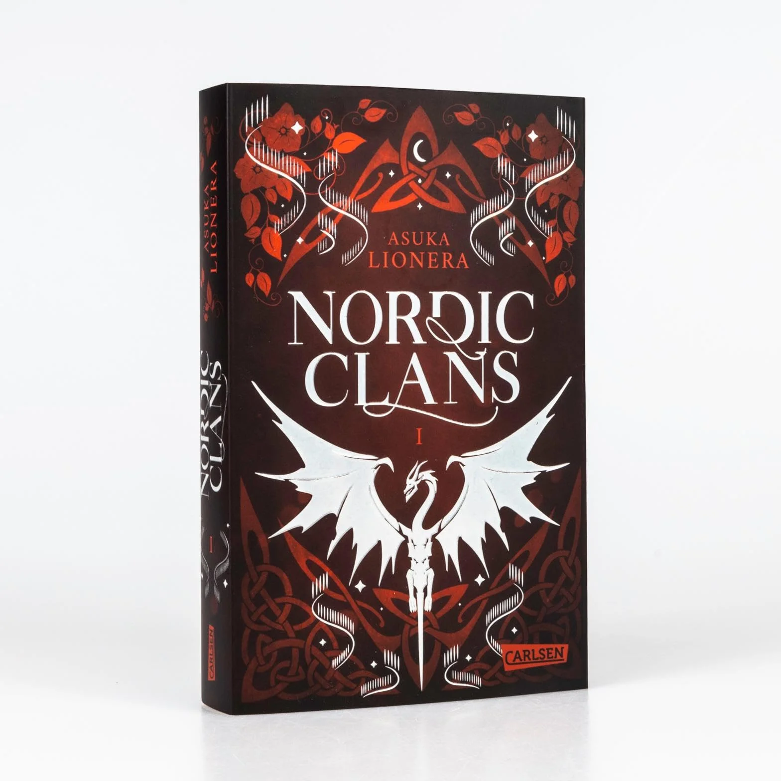 Nordic Clans 1: Mein Herz, so verloren und stolz: Knisternde Enemies to Lovers-Fantasy für alle 'Vikings'-Fans | limitierte Auflage mit veredelter umliegender Einschlagklappe!
