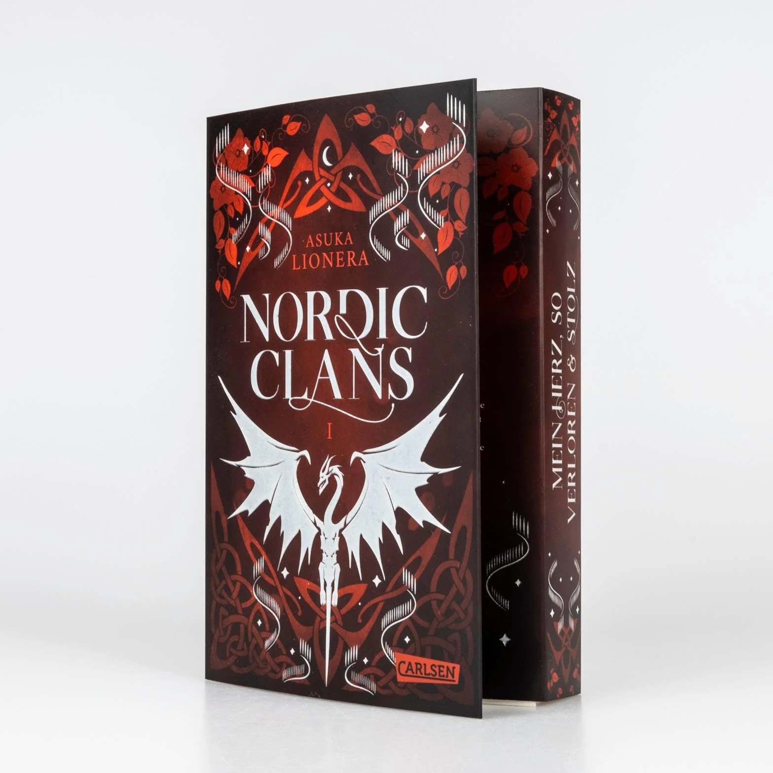 Nordic Clans 1: Mein Herz, so verloren und stolz: Knisternde Enemies to Lovers-Fantasy für alle 'Vikings'-Fans | limitierte Auflage mit veredelter umliegender Einschlagklappe!