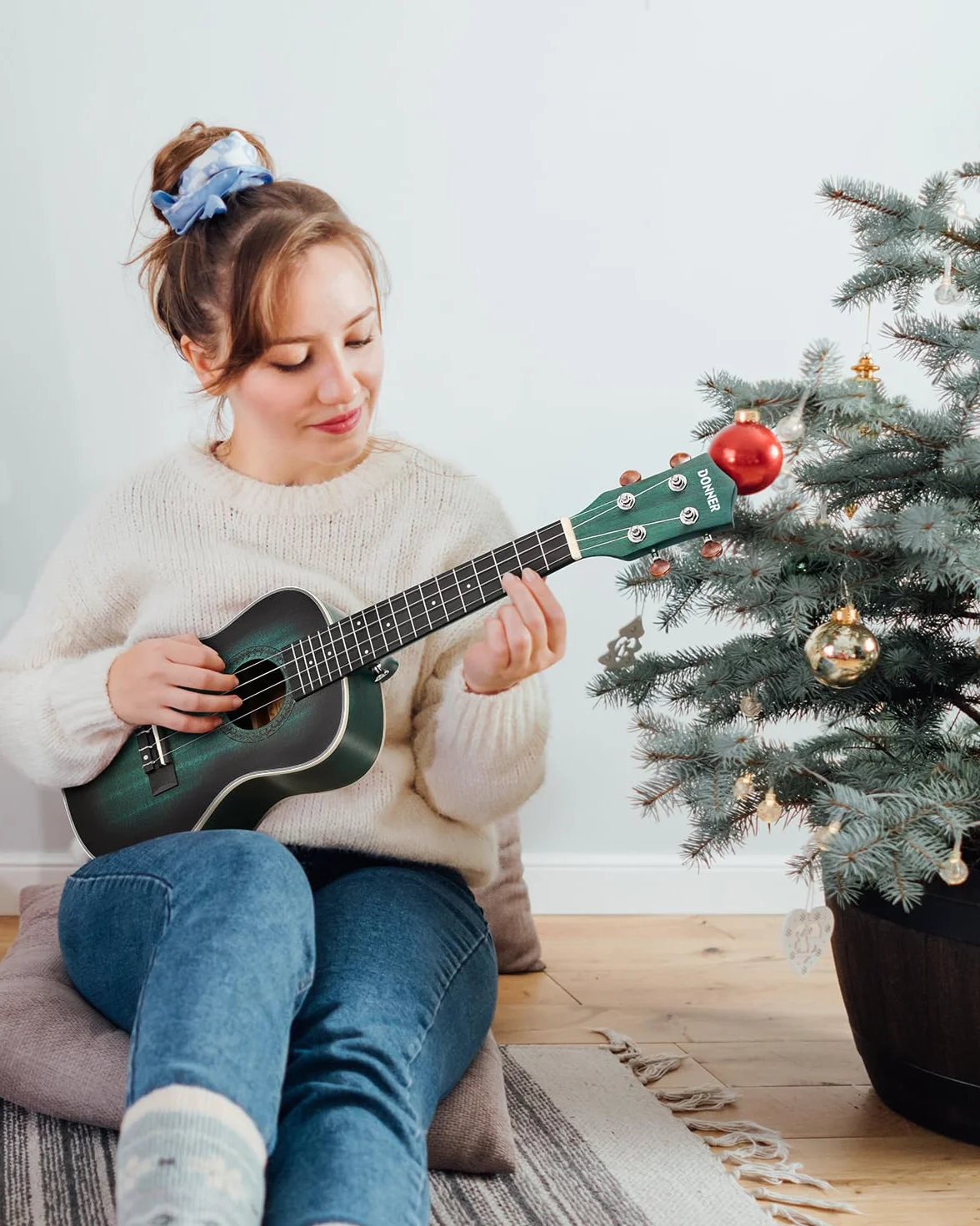 Donner Ukulele koncertowe, profesjonalny zestaw 50 cm, mahoniowe ukelele dla początkujących, dorosłych, dzieci, z lekcją online, torba na siłownię, torba Aquila, stringi, tuner, pasek, DUC-200B, kolor niebieski