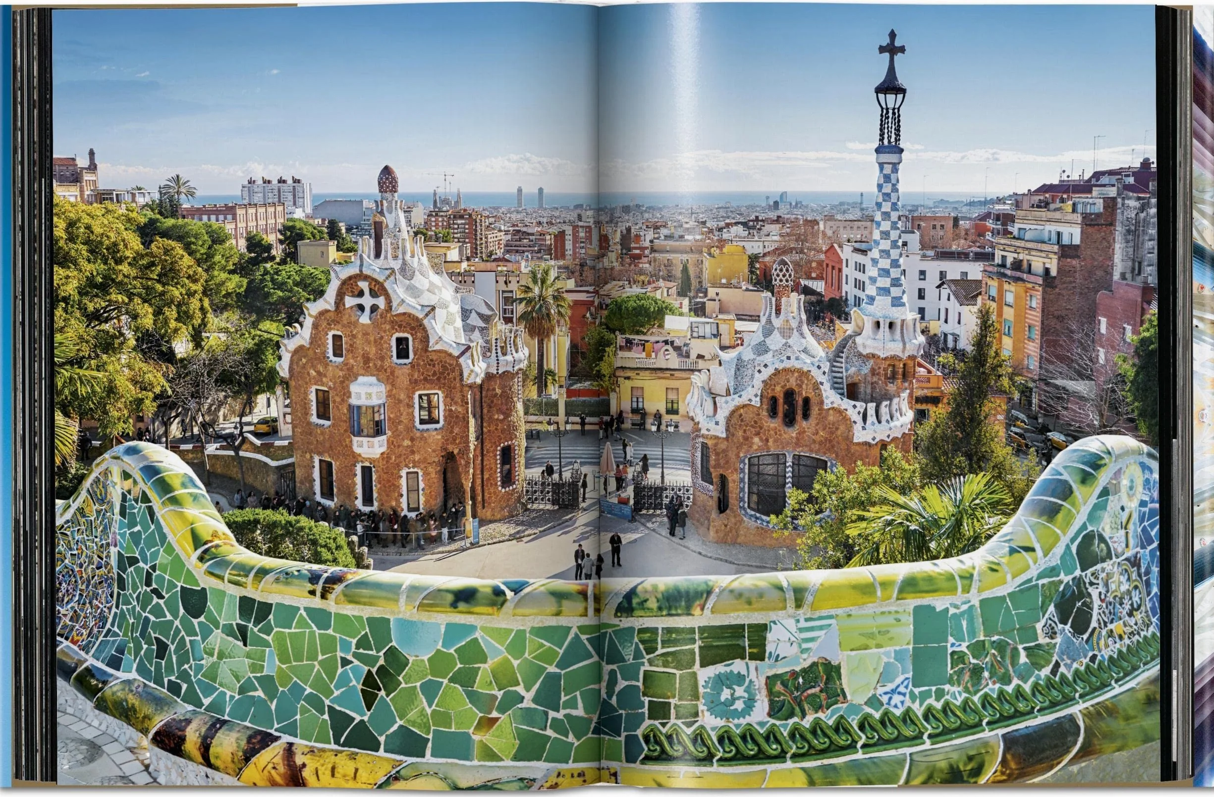 Gaudí. the Complete Works