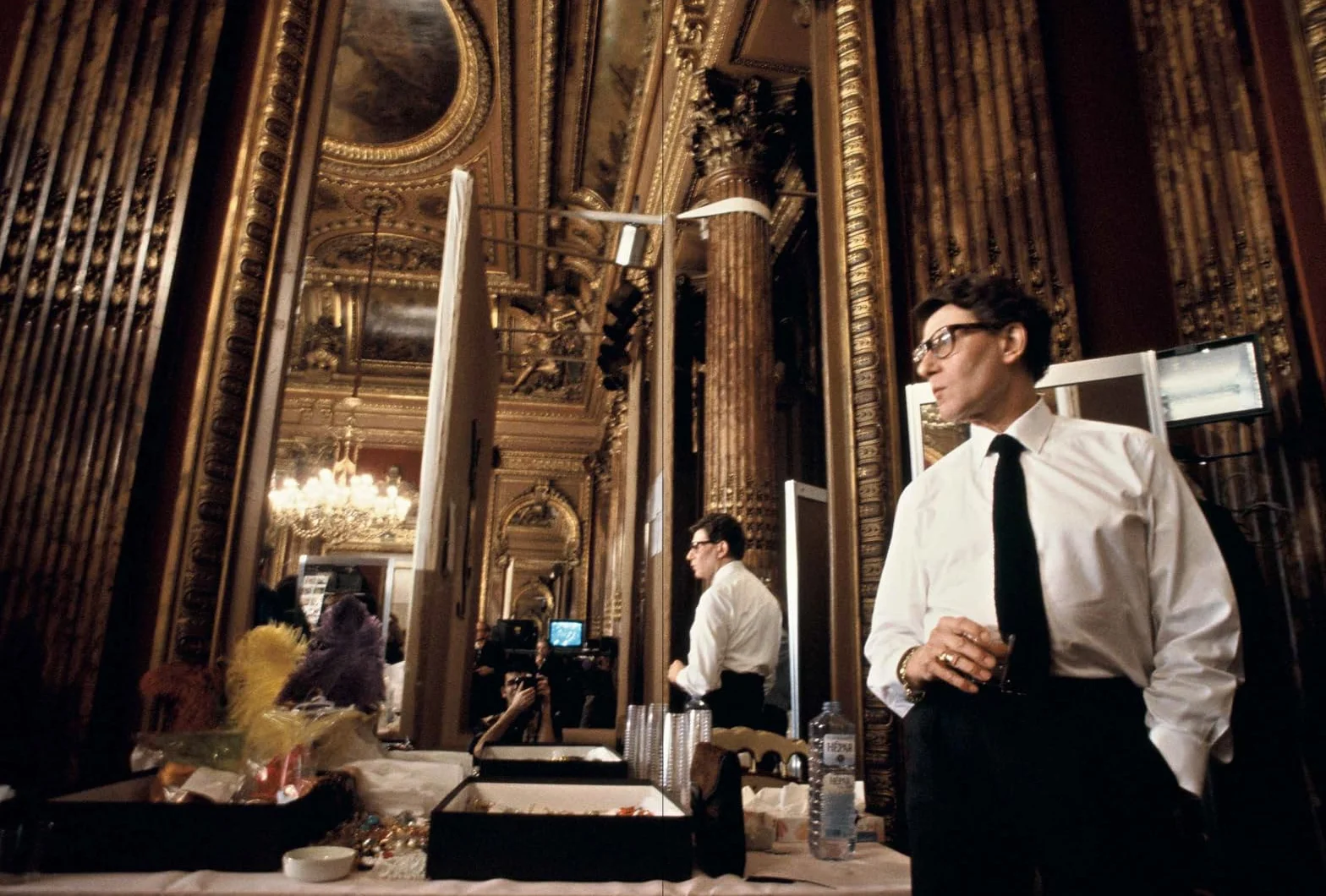 Yves Saint Laurent Inside Out : A Creative Universe Revealed /anglais