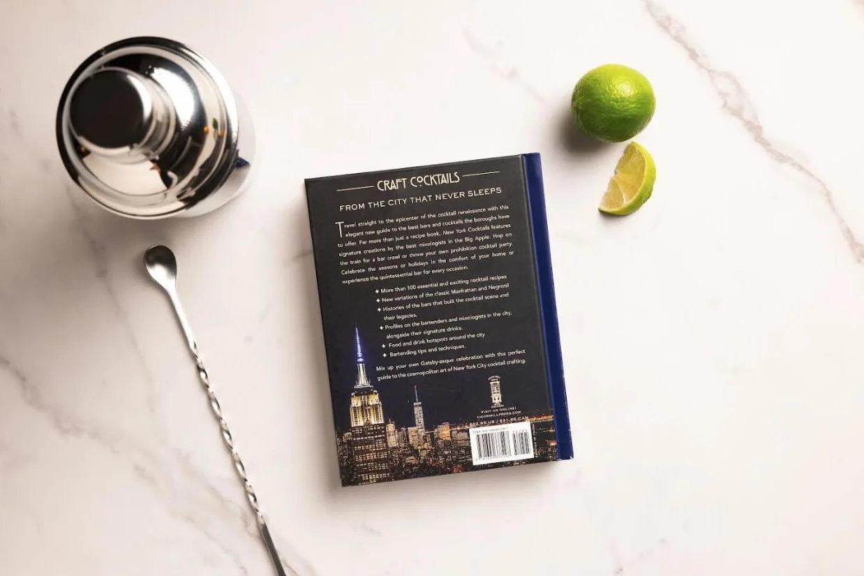 New York Cocktails: An Elegant Collection of Over 100 Recipes Inspired by the Big Apple