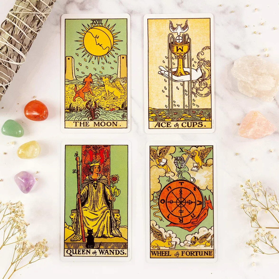 The Original Rider Waite Tarot Deck: 78 beautifully illustrated cards and instructional booklet