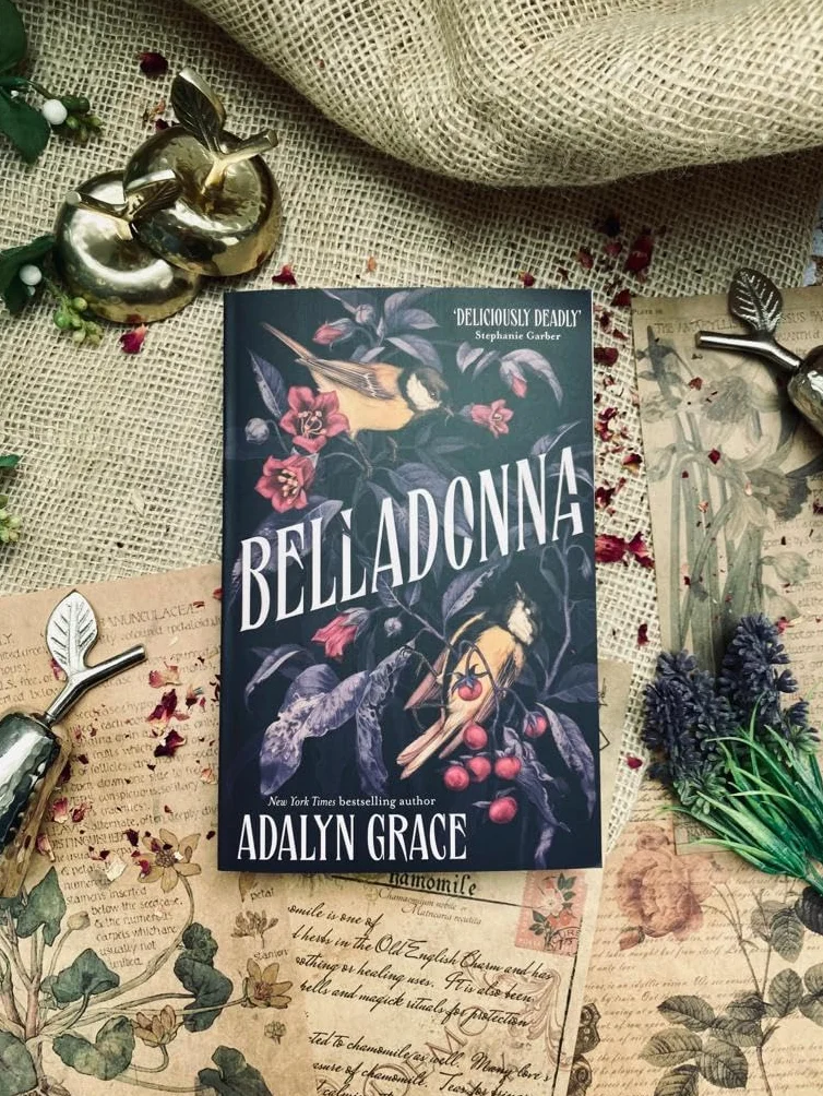 Belladonna: bestselling gothic fantasy romance: 1: The addictive and mysterious gothic fantasy romance not to be missed