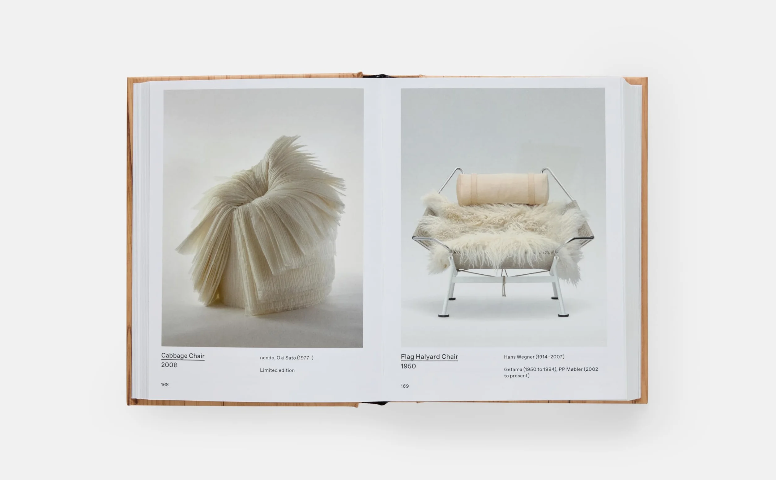 Chair: 500 designs that matter