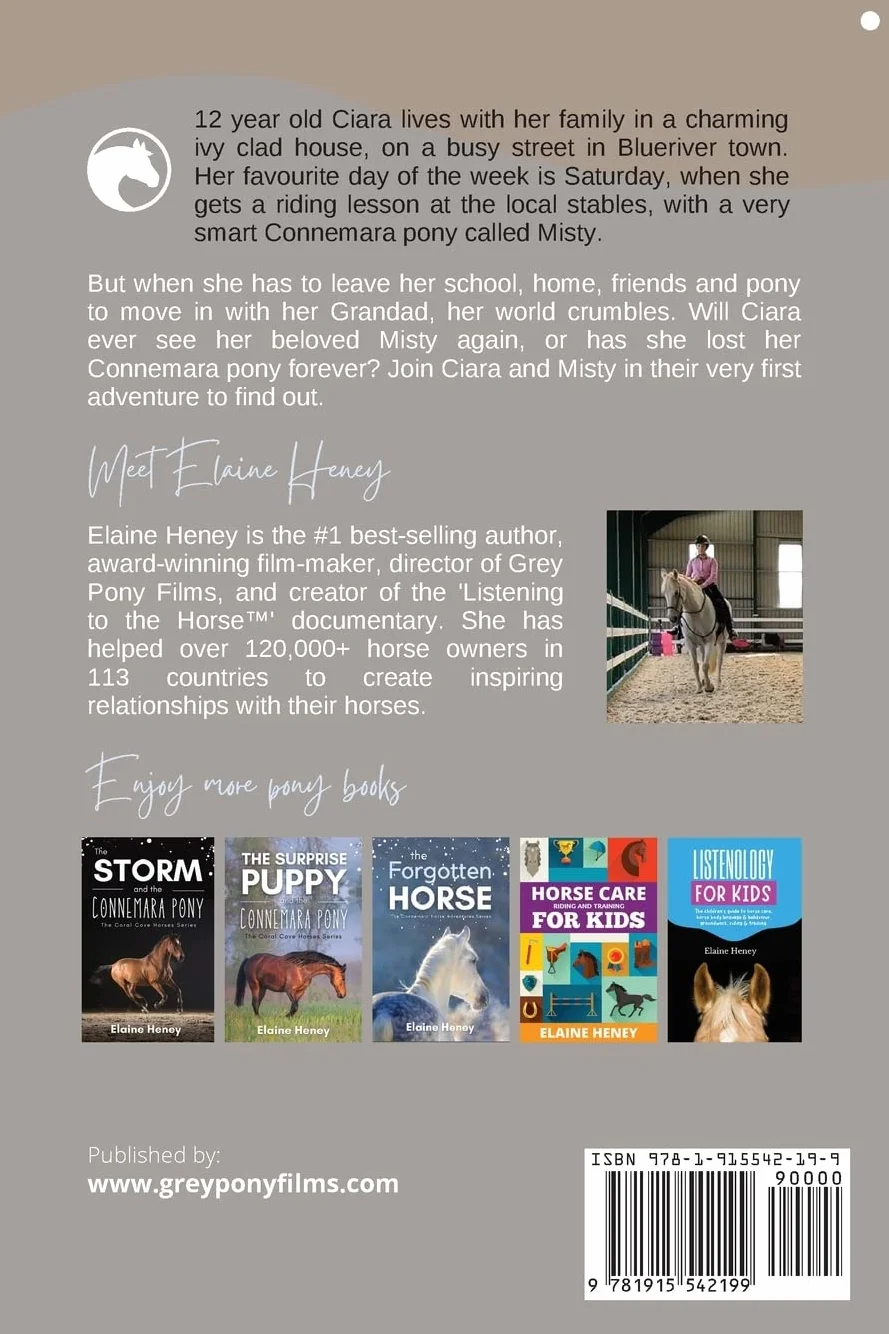 The Riding School Connemara Pony - The Coral Cove Horses Series: 1