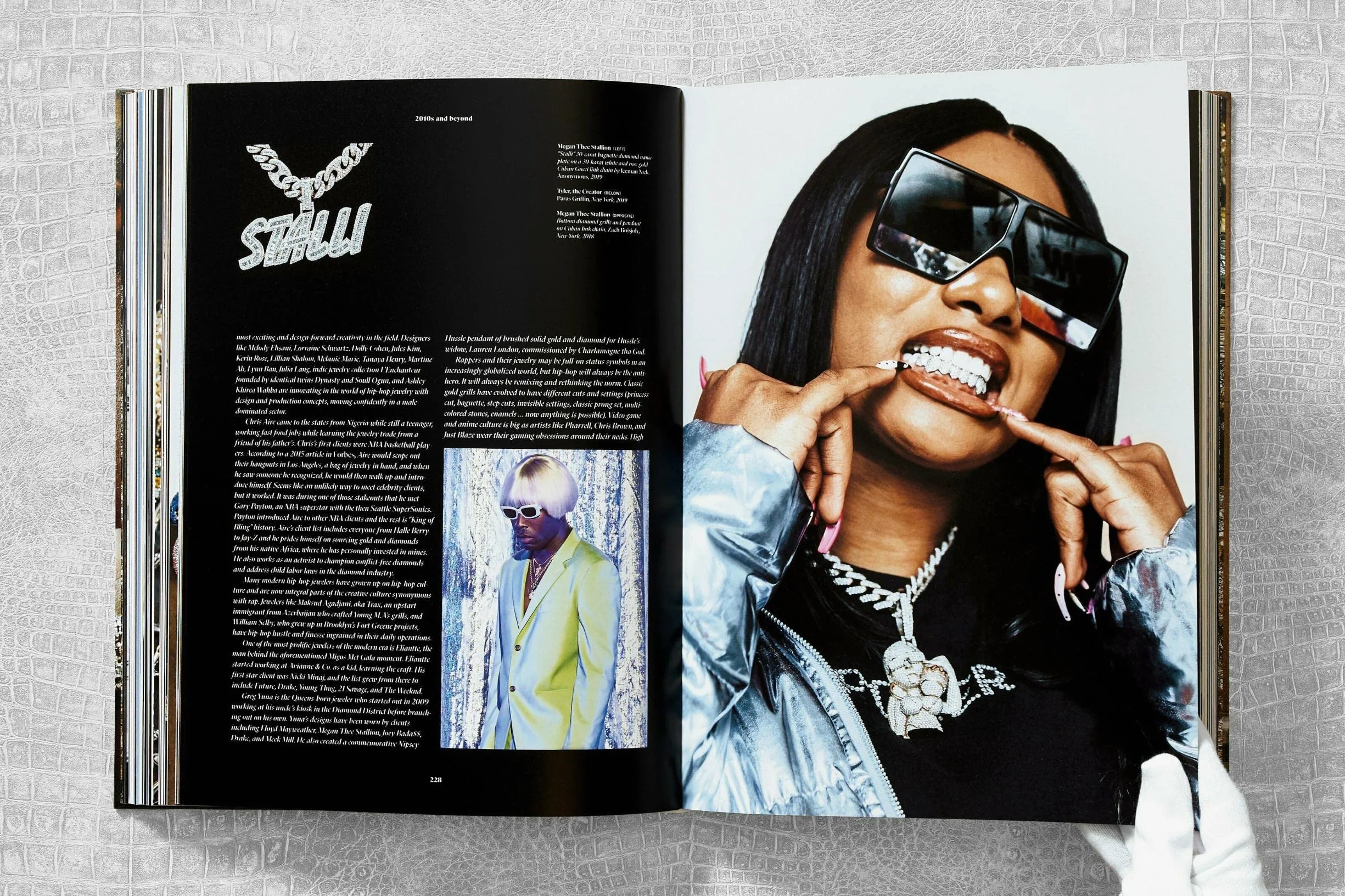 Ice Cold. A Hip-Hop Jewelry History