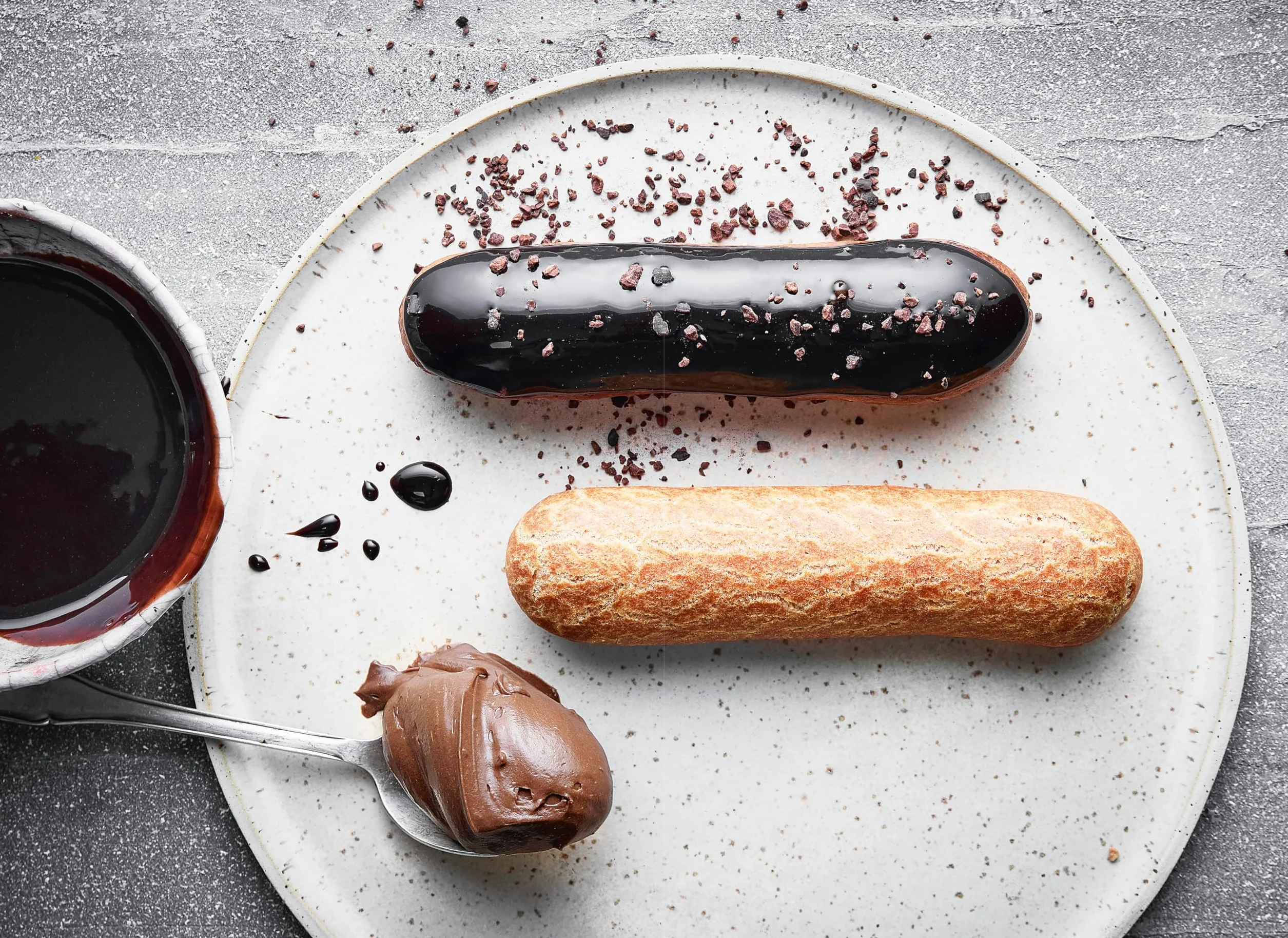 French Pastries and Desserts by Lenôtre: 200 Classic Recipes Revised and Updated