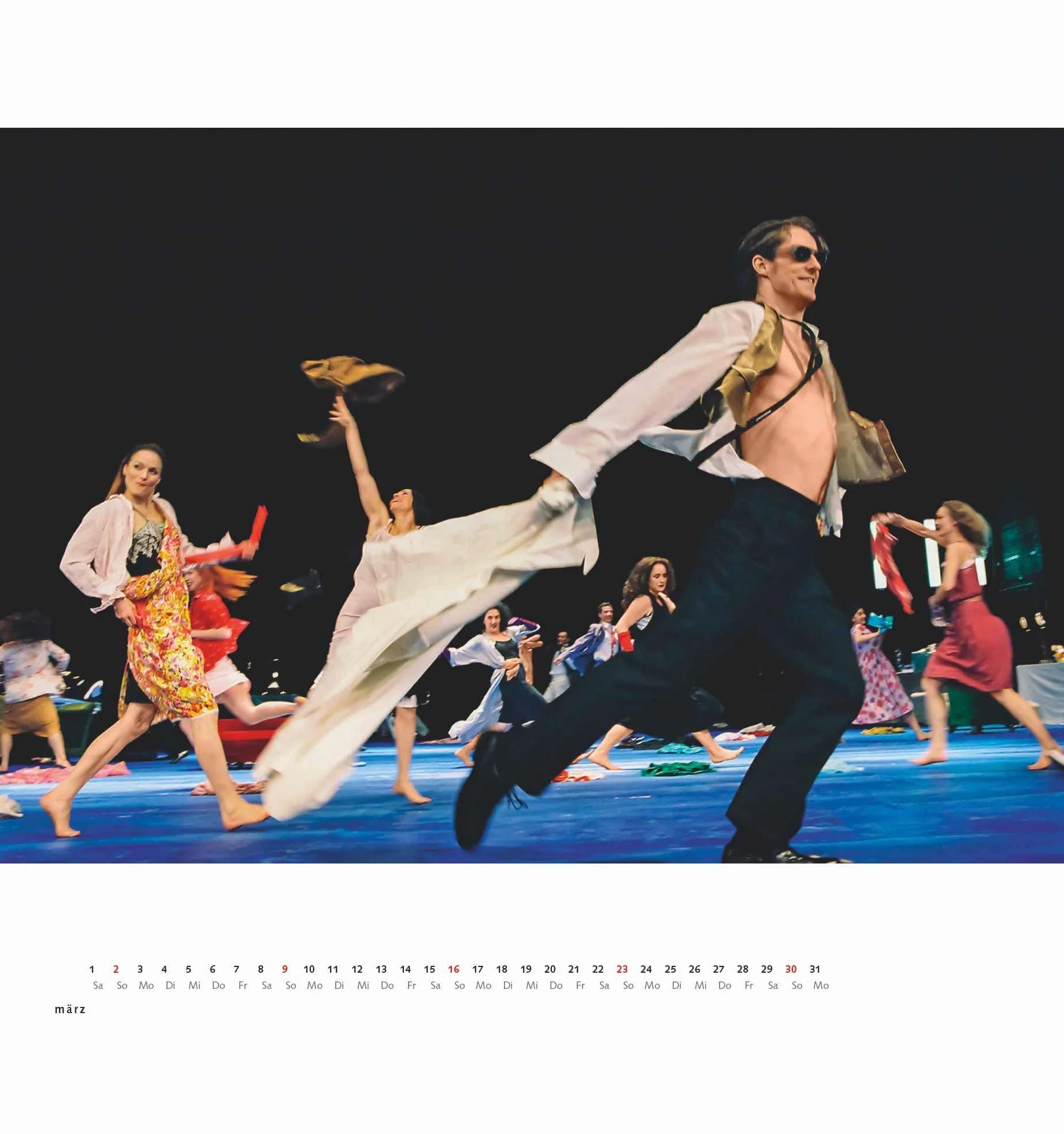 DUMONT Wandkalender Pina Bausch Tanztheater Wuppertal 2025 45x48 cm Fotokunst-Kalender